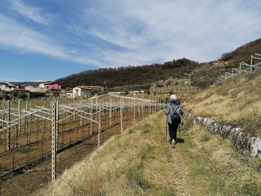 in direzione di Quena