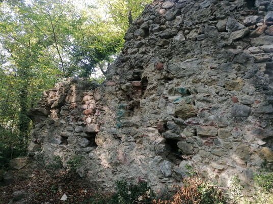 ruderi sulla Rocca