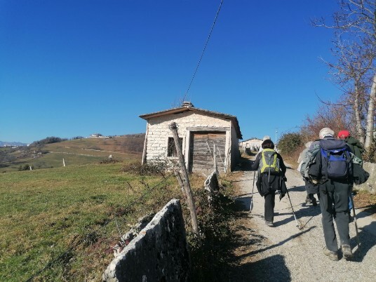 e ora saliamo in direzione Sant'Anna Alfaedo