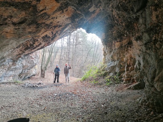 alla scoperta della grotta caverna