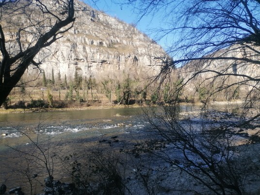 Adige tra Volargne e Ceraino