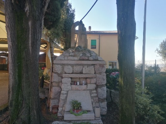 Monumento ai caduti a Bure