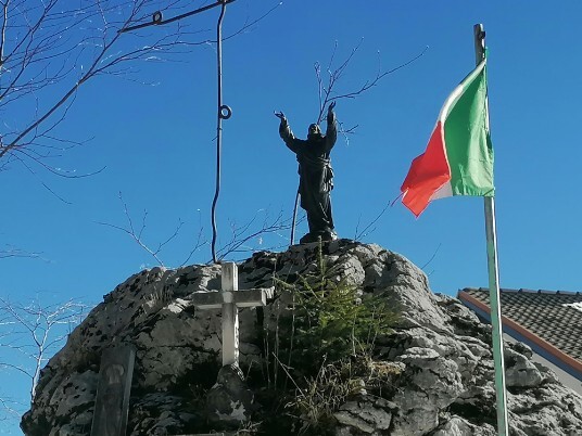  Monumento ai caduti a san Valentino Cimitero